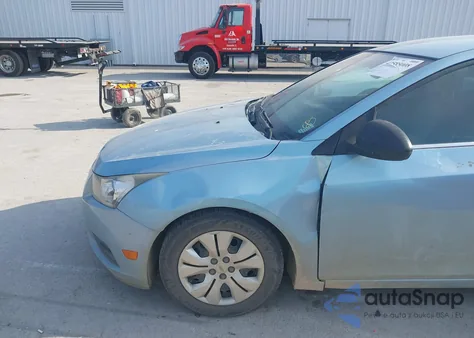 2012 Chevrolet Cruze Ls z USA, uszkodzony, nr VIN 1G1PC5SH3C7234286